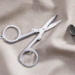 Como afilar tijeras de costura en casa